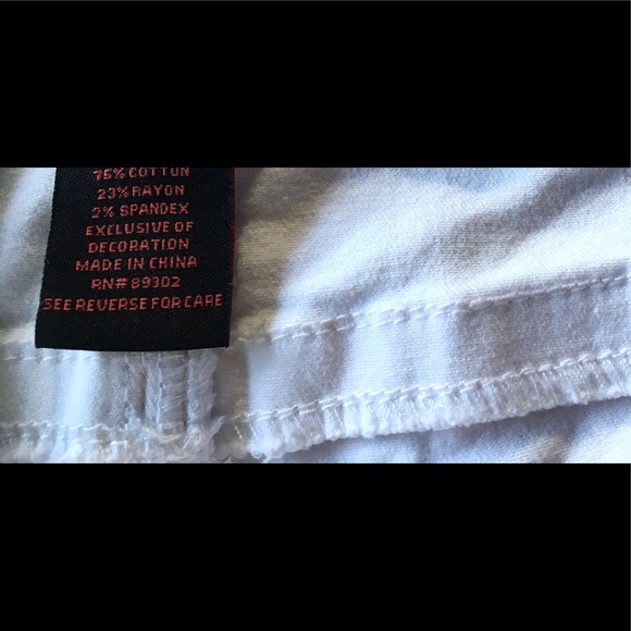 Earl Jeans white denim,bling on back pockets & front,SZ 10,Excellent condition - Picture 5 of 8